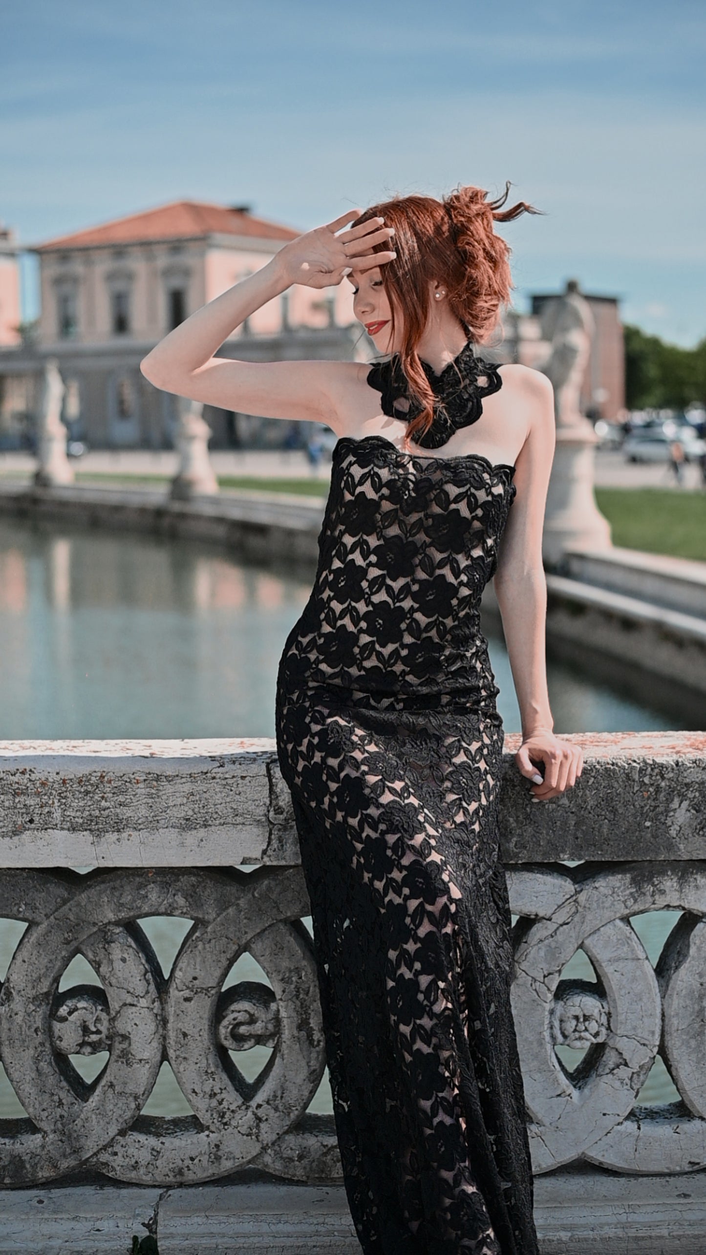 Abito Black Rose